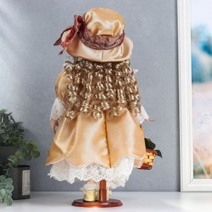 Кукла коллекционная керамика "Вика в золотистом платье с корзиной цветов" 40 см