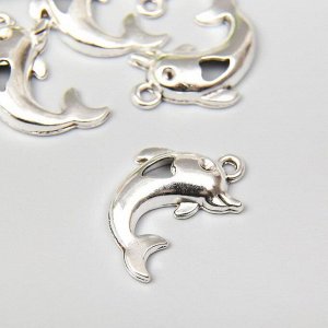 Декор металл для творчества "Дельфин с сердечком" серебро 2,3х1,8 см
