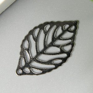 Подвеска "Лист" цвет серебро 24х14 мм