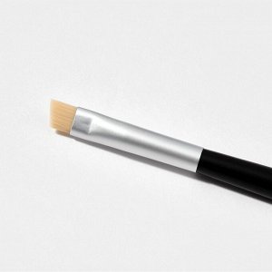 Provoc  Кисть для бровей Angled Eyebrow Brush, W902S