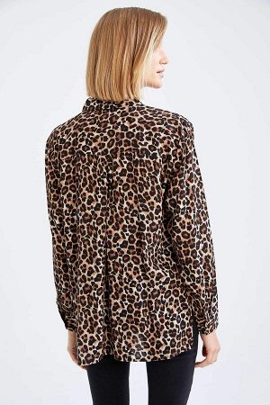 Рубашка свободного кроя с длинным рукавом с леопардовым принтом