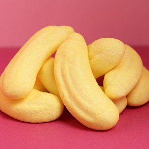Маршмеллоу Бананы с шоколадной начинкой, 100 гр
