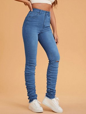 Рваные джинсы-скинни со сборками