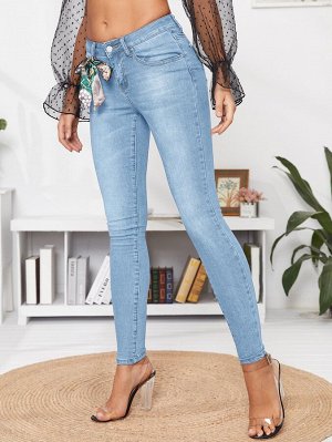 Модные джинсы с узлом