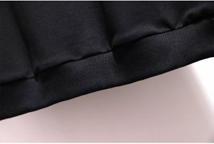 Женский костюм (свитшот + штаны, цвет черный, с принтом)