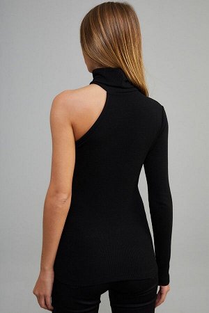 Кофта %95 Polyester %5 Elastan
