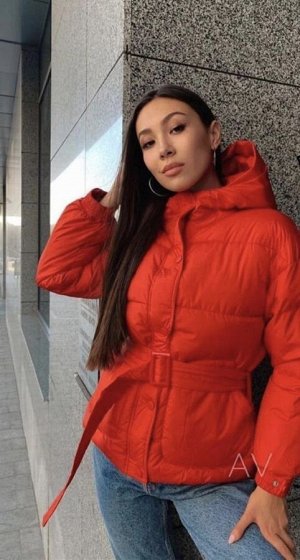 Женская Одежда 14001 "Однотон С Поясом" Красная