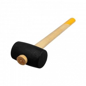 Киянка ТУНДРА, 450 г, деревянная рукоятка, черная резина, 55 мм