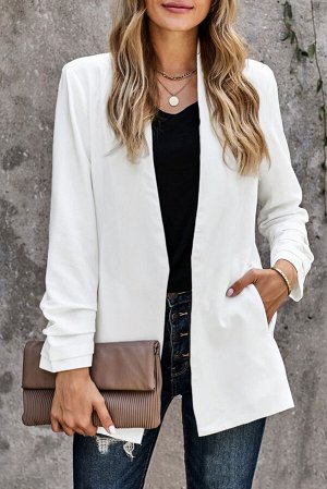 Белый открытый пиджак с карманами
