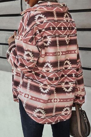 Розовая куртка из шерпы с ацтекским принтом