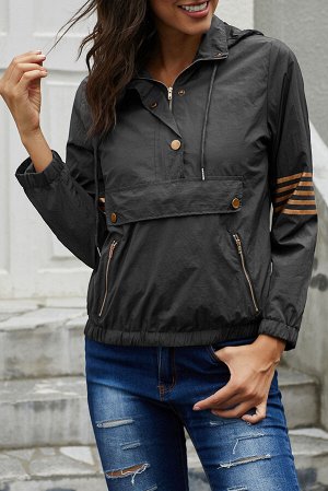 Черная куртка-анорак с капюшоном и карманами на молниях