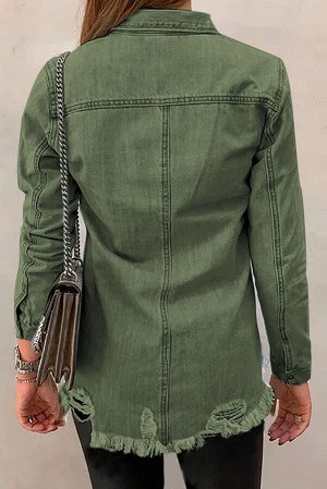 Зеленая джинсовая куртка с потертостями
