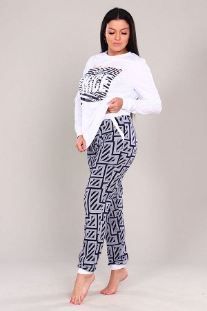 Костюм Варианты расцветки: белый
Ткань:  кулирка, Состав:  100% хлопок
Костюм выполнен из приятного к телу 100% хлопчатобумажного полотна, дополненный интересным принтом - символом следующего года. Ве