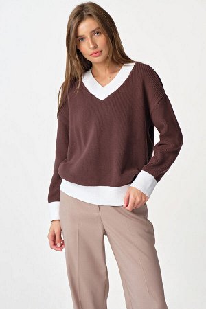 Пуловер вязаный с v-вырезом шоколадный