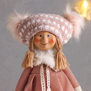 Кукла интерьерная "Малышка с хвостиками, розовое платье в клетку и шапке, с сердцем" 38,5 см   62601