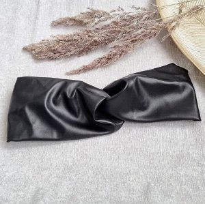 Кожаная повязка на голову