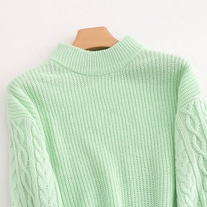 Женский свитер, цвет светло-зеленый