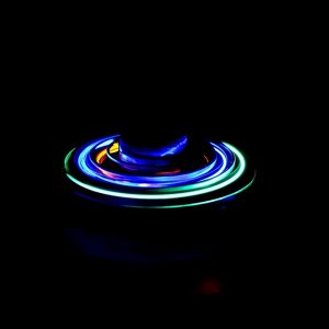 Летающая тарелка UFO, датчик движения, работает от аккумулятора, цвета В АССОРТИМЕНТЕ
