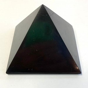 Пирамида из шунгита полированная, основание 10 см