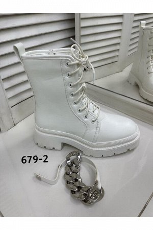 Женские ботинки 679-2 белые