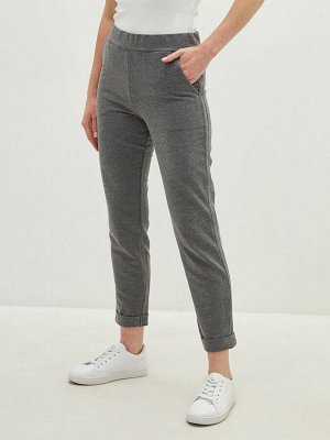 Женские спортивные брюки с карманами и талией на резинке
