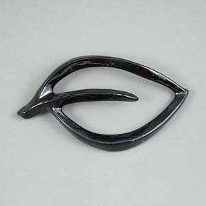 Brosh list black