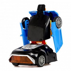 Робот с трансформацией «Автобот», световые и звуковые эффекты, цвета МИКС, в пакете