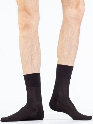 Носки nero Состав: Хлопок 98%, Полиамид 2%
Цвет: nero
Год: 2021
Премиальные мужские носки из мягкого хлопка. У модели кеттельный шов, широкая комфортная резинка, усиление в зоне мыска и пятки. Носки в