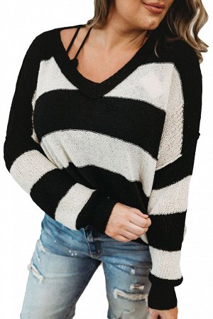 Черно-белый полосатый вязаный пуловер-свитер с V-образным вырезом