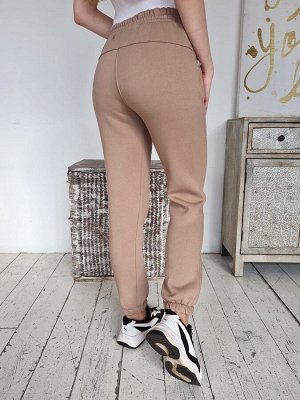 Спортивные штаны женские 6006 "Внизу Мелкие Надписи" Бежевые