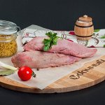 Язык свиной расфасованный по 3 шт в фасовку вес 1 пакета 540-650 грамм