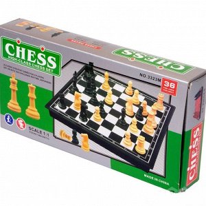 Шахматы Классические деревянные шахматы.
Упакованы в деревянную закрывающуюся коробку, в которой шахматы удобно хранить и перевозить.
Такая игра станет хорошим подарком и ребенку и взрослому.