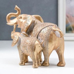 Сувенир полистоун "Африканский слон со слонёнком - узоры на попне" золото 16х11,5х20,5 см