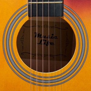 Гитара акустическая, цвет санберст, 104см, с вырезом