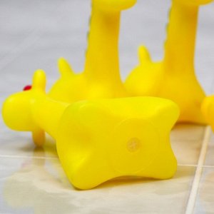 Набор игрушек для игры в ванне «Жирафик»: мыльница, игрушки 3 шт