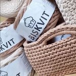 Biskvit. Трикотажная пряжа, шнуры, кожаная фурнитура