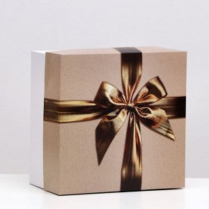 Коробка для торта "Золотой бант", 21,5 х 21,5 х 12 см, 1 кг