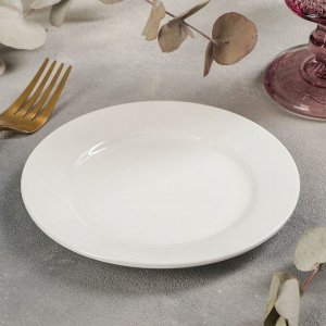 Тарелка фарфоровая пирожковая с утолщённым краем Доляна White Label, d=15 см, цвет белый