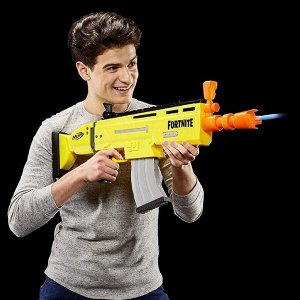 Игрушка HASBRO NERF бластер «Фортнайт Скар»