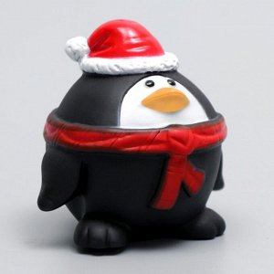 Игрушка пищащая "Новогодний пингвин" для собак, 8 х 8 х 6,5 см