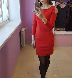Платье Красное L,L. Синие L.  Зелёное XL.  L- плечи 36, пройма 42, талия- 36, длина 91, дл.рукава-54,5.    XL  плечи 36, пройма 42, талия 36, длина 92, рукав 56
