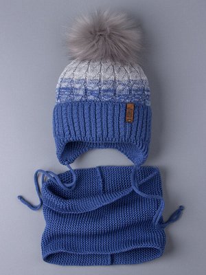 Шапка вязаная для мальчика с помпоном на завязках, двухцветная, нашивка снеговик + снуд, синий