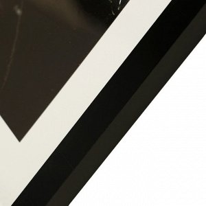 Картина "Ягоды на чёрном" 35х35 см