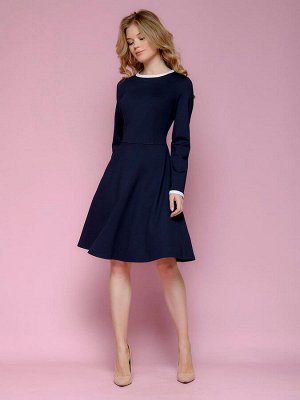 Платье темно-синее длины мини с длинными рукавами