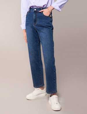 Укороченные прямые джинсы и эластичного денима.