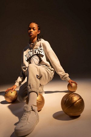 Defacto Fit NBA New York Knicks Licensed Мягкие спортивные штаны с перьями и карманами