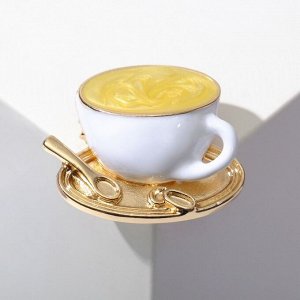 Брошь "Чашка кофе", цвет белый в золоте