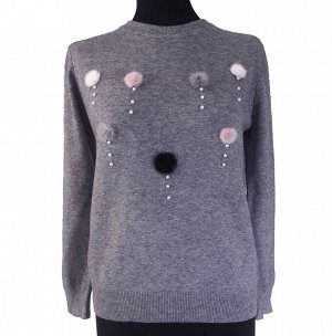 Размер единый 42-46. Шикарный свитер Daily цвета мягкий графит с бусинами под жемчуг и украшениями из натурального меха.