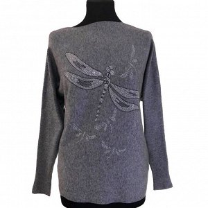 Размер единый 42-46. Мягкий женский свитер Freshness цвета матовый графит с рисунком "Стрекоза".