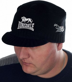 Тёплая шапка Lonsdale для спортивных парней - фирменная линейка головных уборов от бренда The MILLER WAY. Стандартный чёрный оттенок к лицу всем мужчинам! ОСТАТКИ СЛАДКИ!!!!
